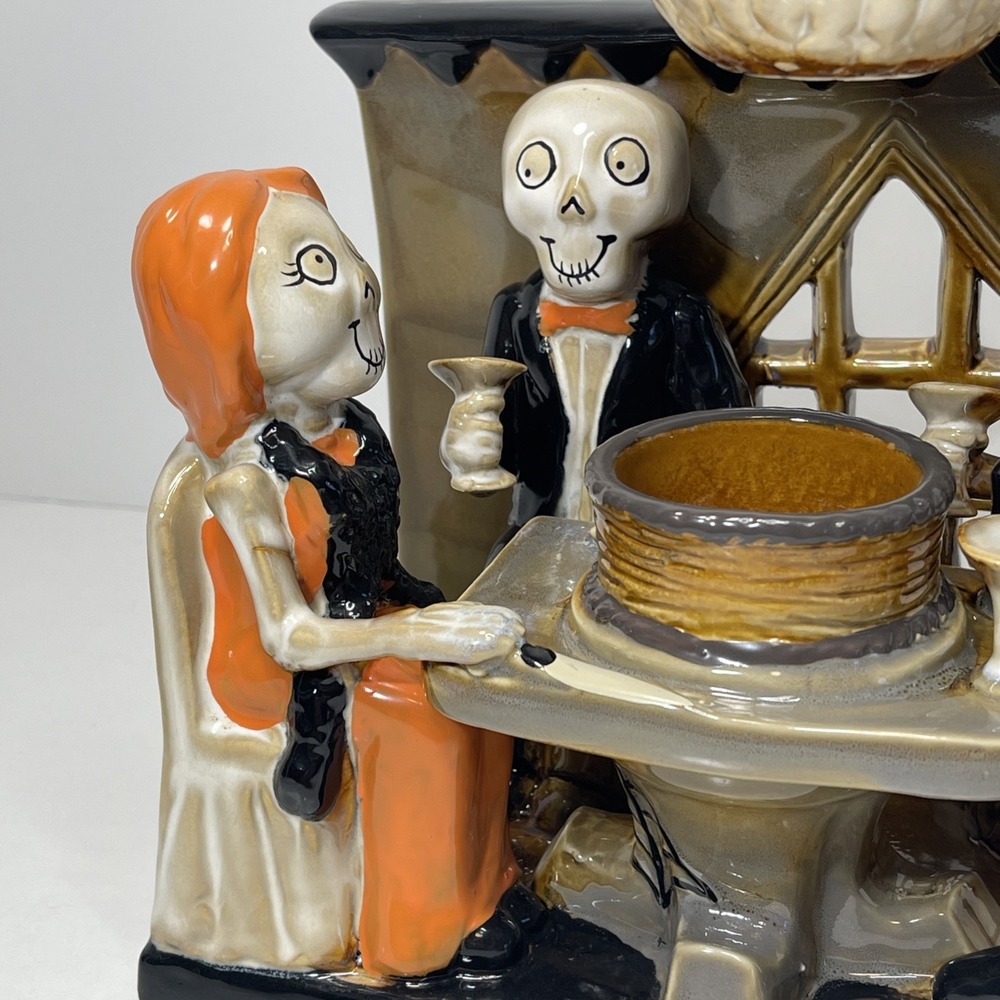 Yankee Candle 2017 Boney Bunch A Little Party Never Killed Tart Warmer RARE HTF - Picture 2 of 16